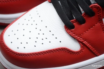 Hyperoad JORDAN 1 “CHICAGO” AIR MID 0921